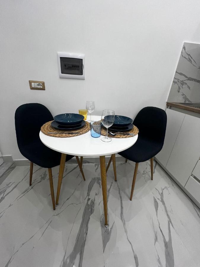 Nanninella Guest House Наполи Екстериор снимка