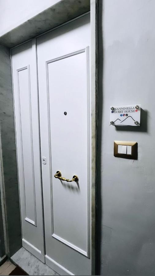 Nanninella Guest House Наполи Екстериор снимка