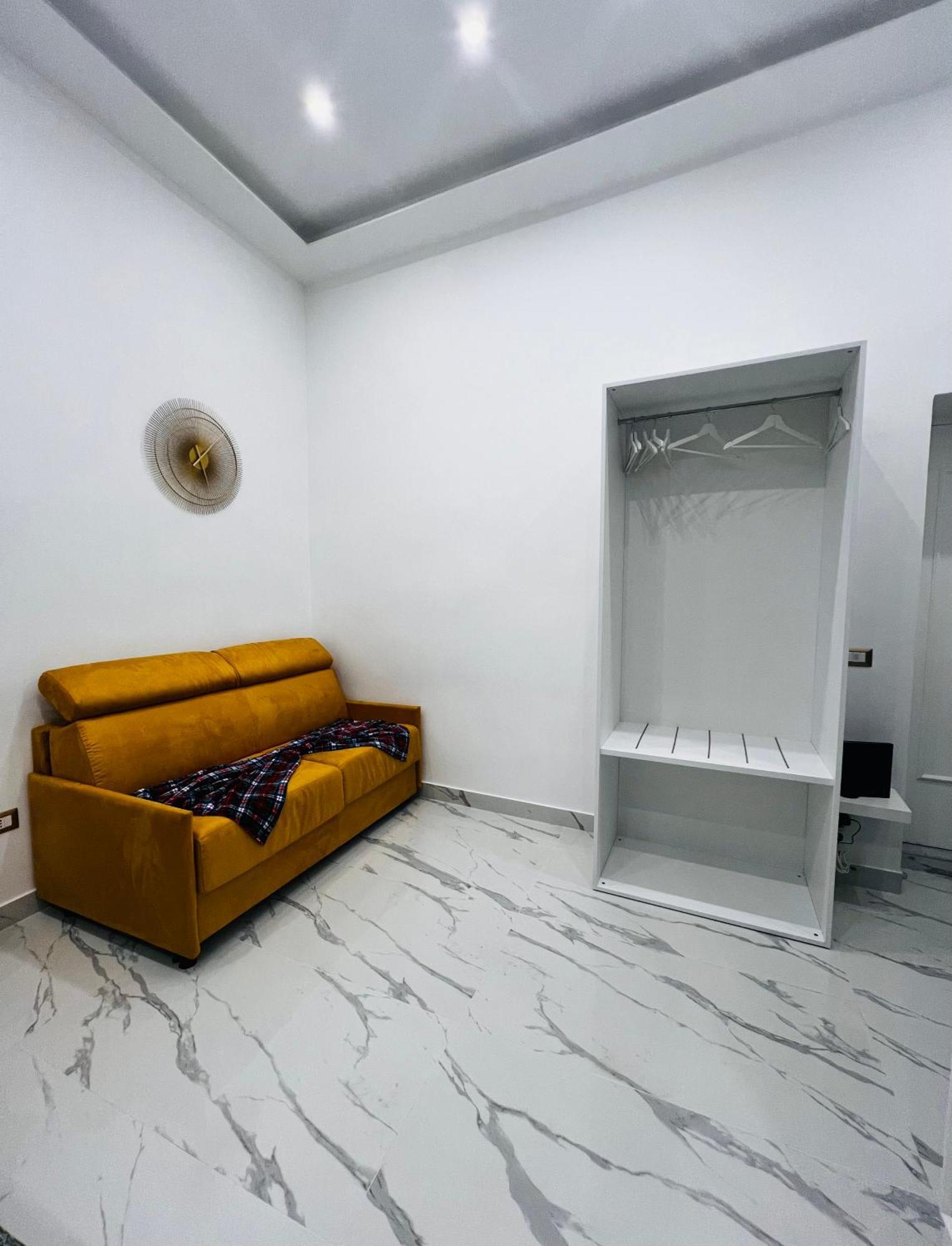 Nanninella Guest House Наполи Екстериор снимка