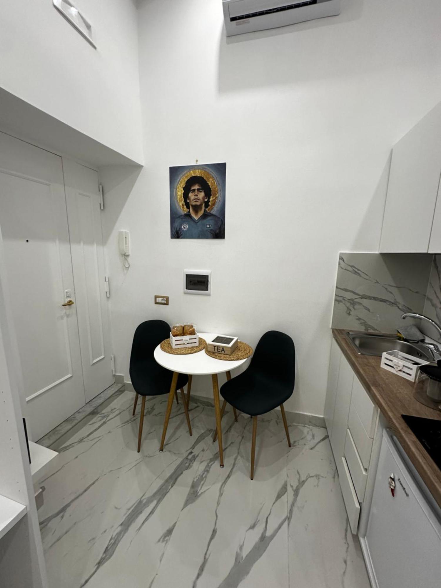 Nanninella Guest House Наполи Екстериор снимка