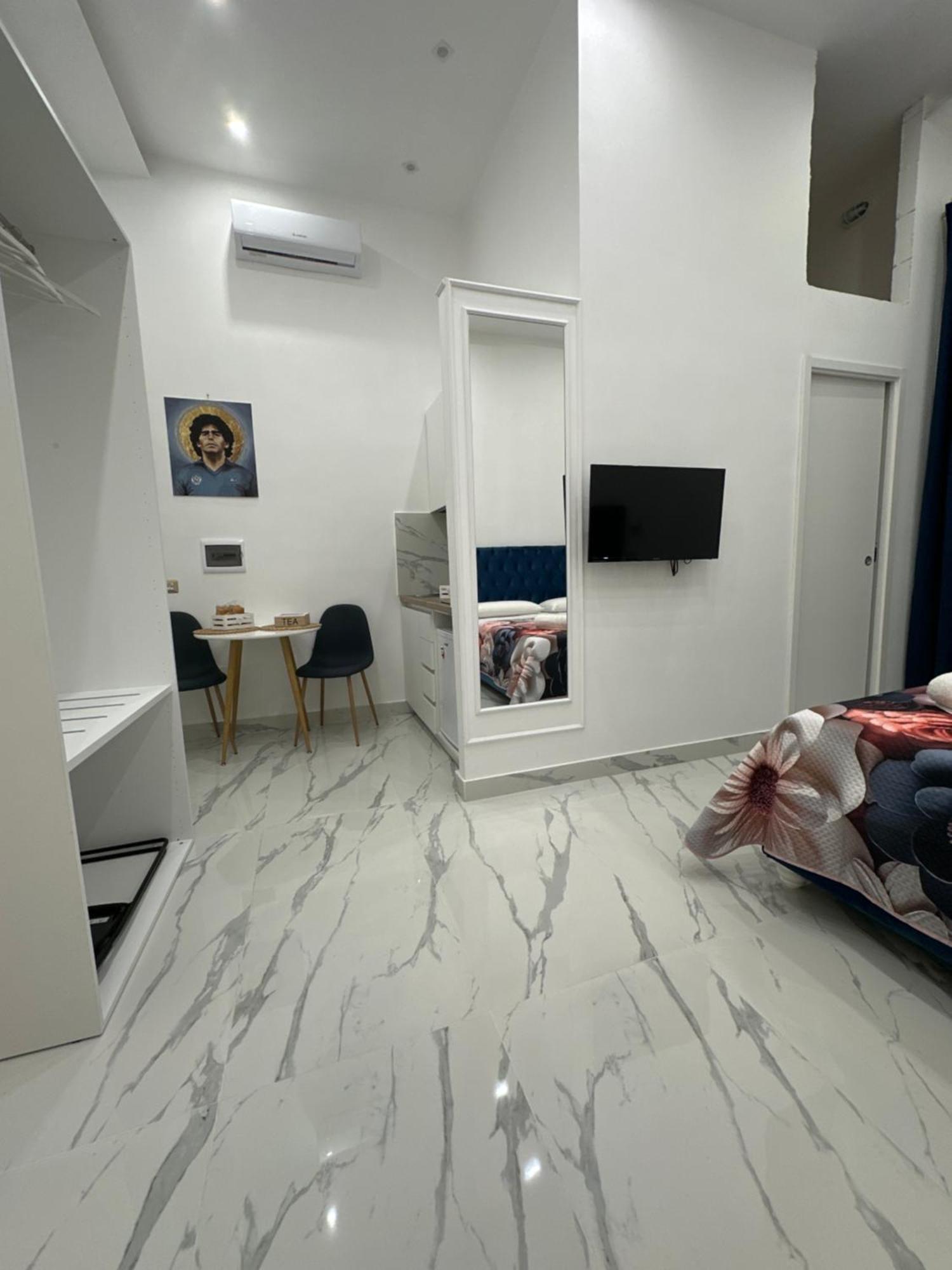 Nanninella Guest House Наполи Екстериор снимка